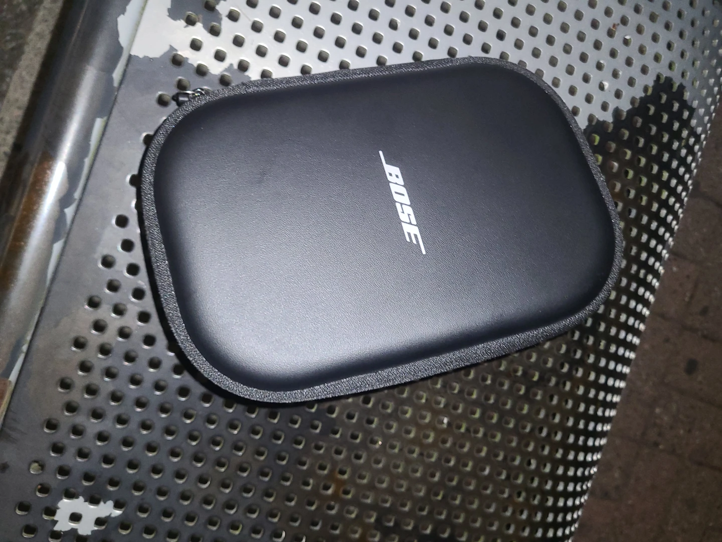 BOSE QC35ii headphones, all Brand new BOSE OEM  leather - photo 3