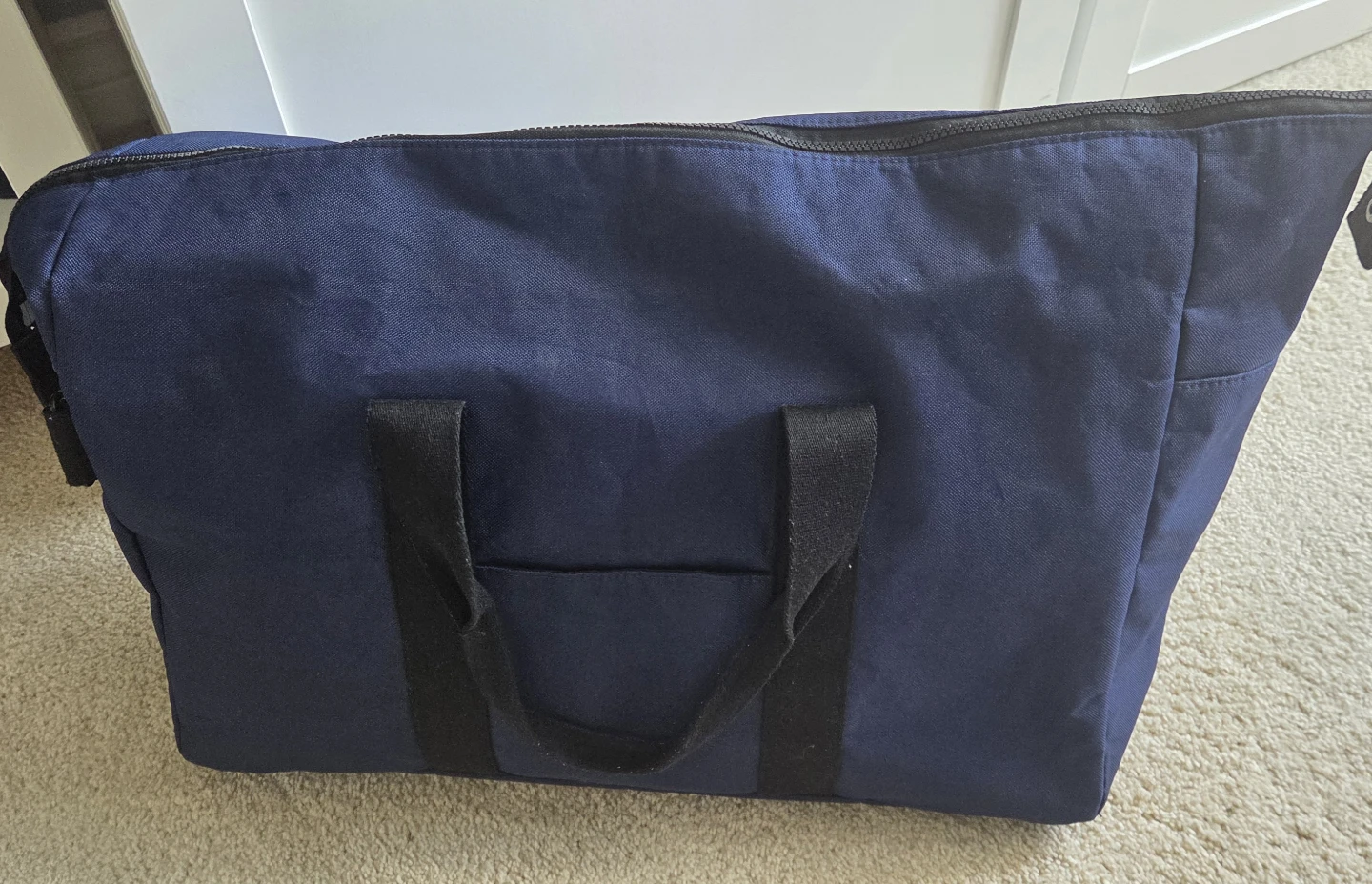 3  Duffel bags. Different sizes - photo 2