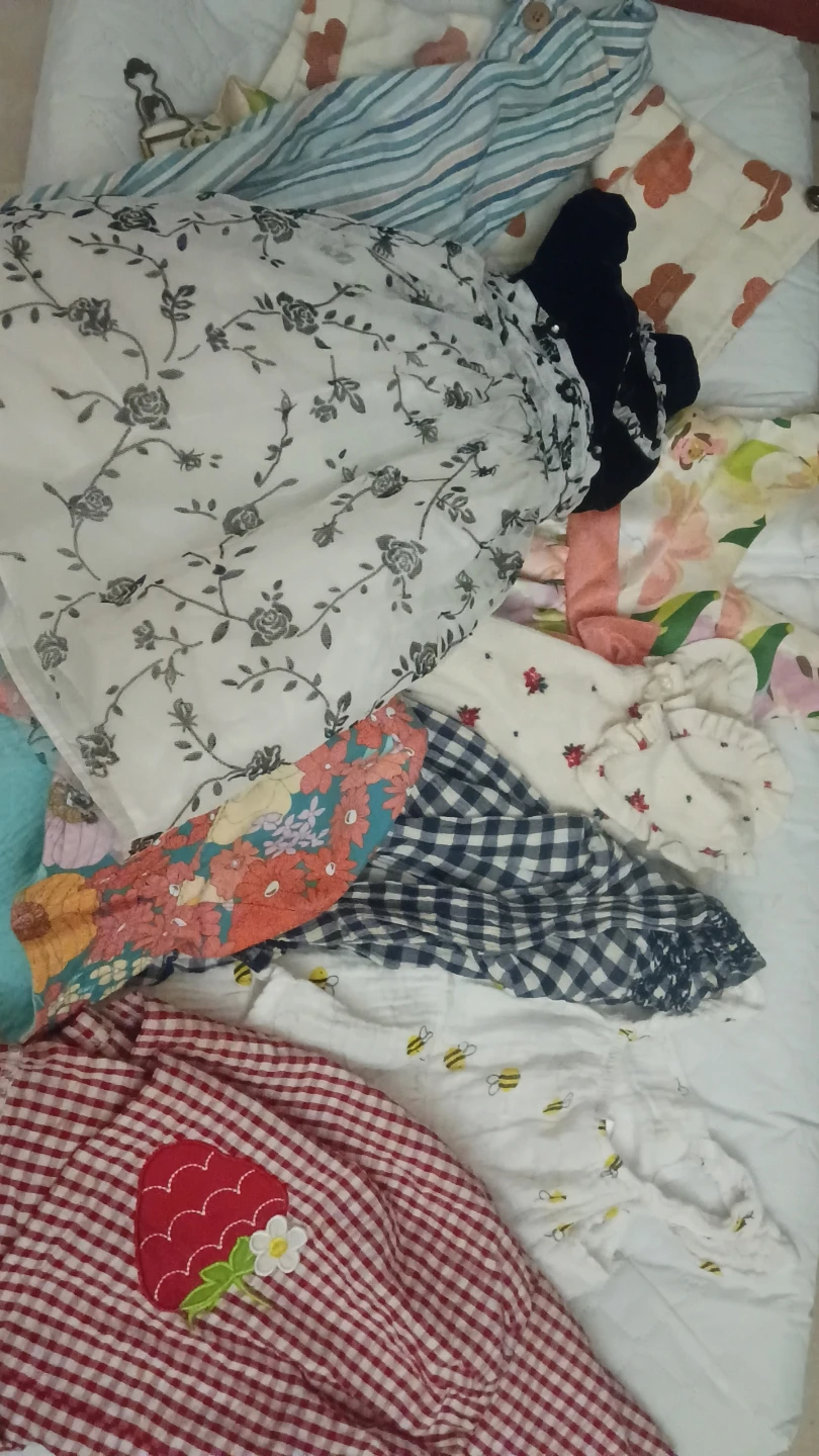 Assorted Baby and Toddler Girl Clothing Bundle 12-18m