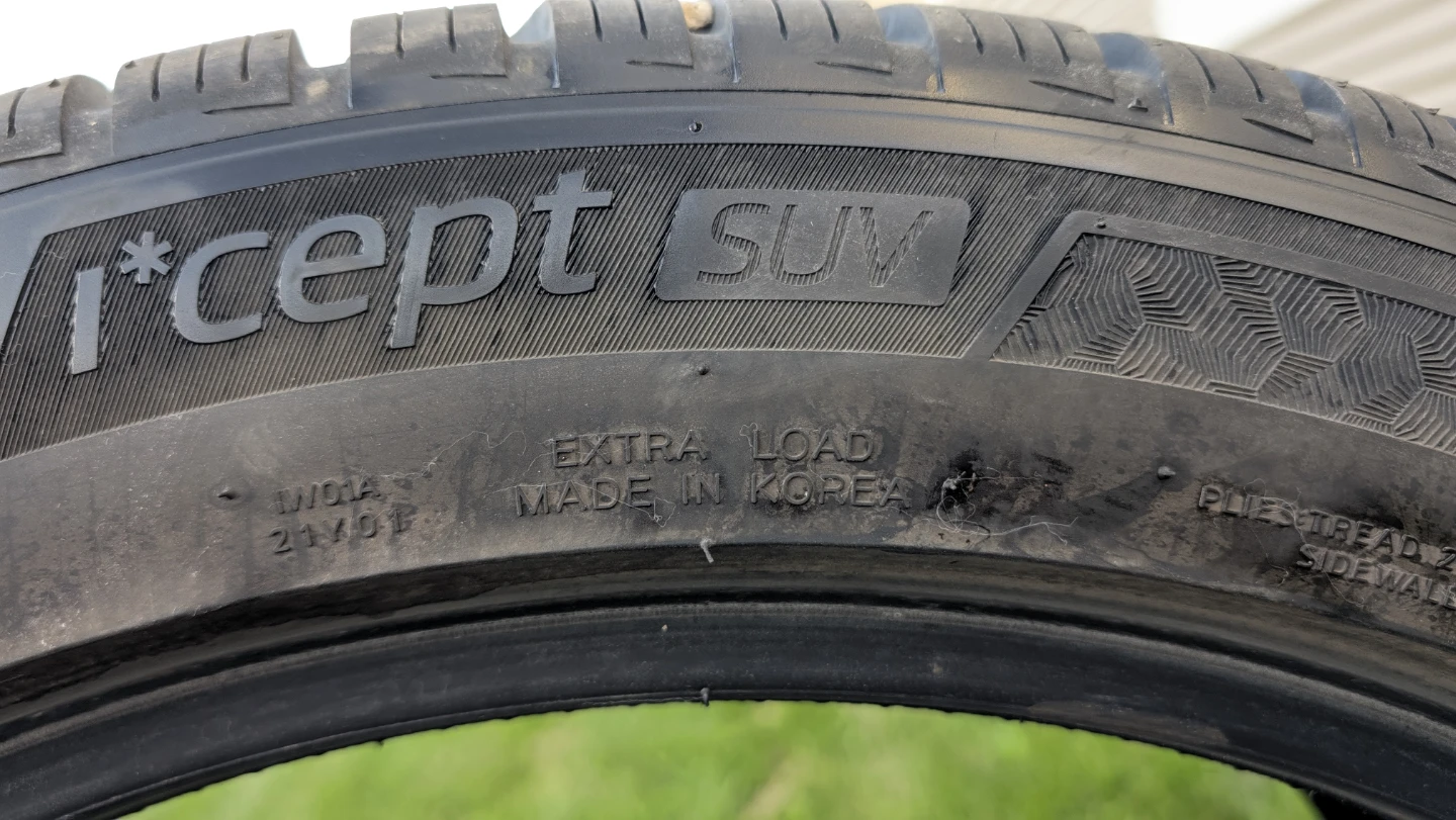 265/45/R21 - Set of 4 Hankook iON i*cept SUV Tire - photo 4