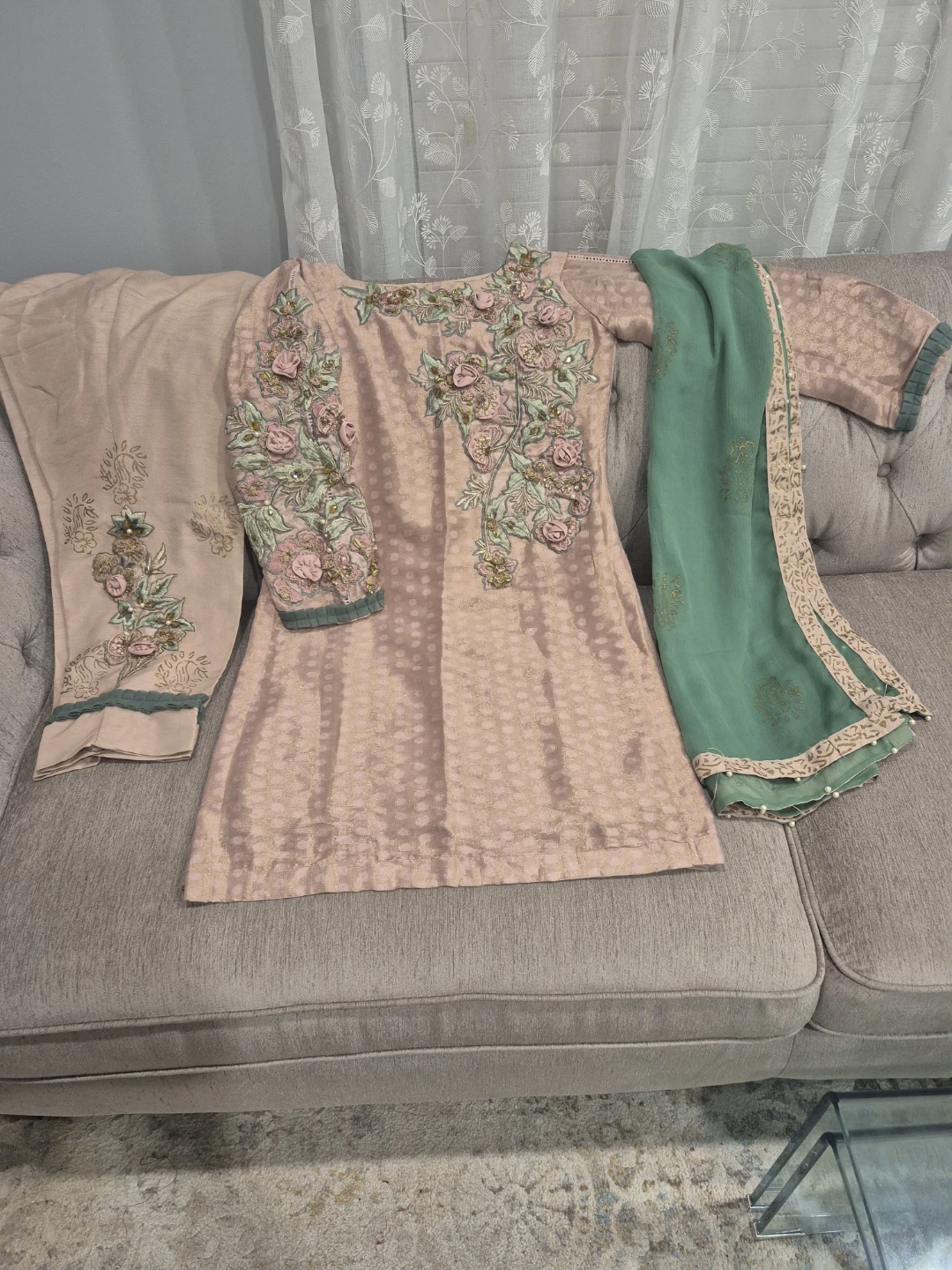 Brand new Pink Embroidered Traditional Salwar Kameez - photo 3