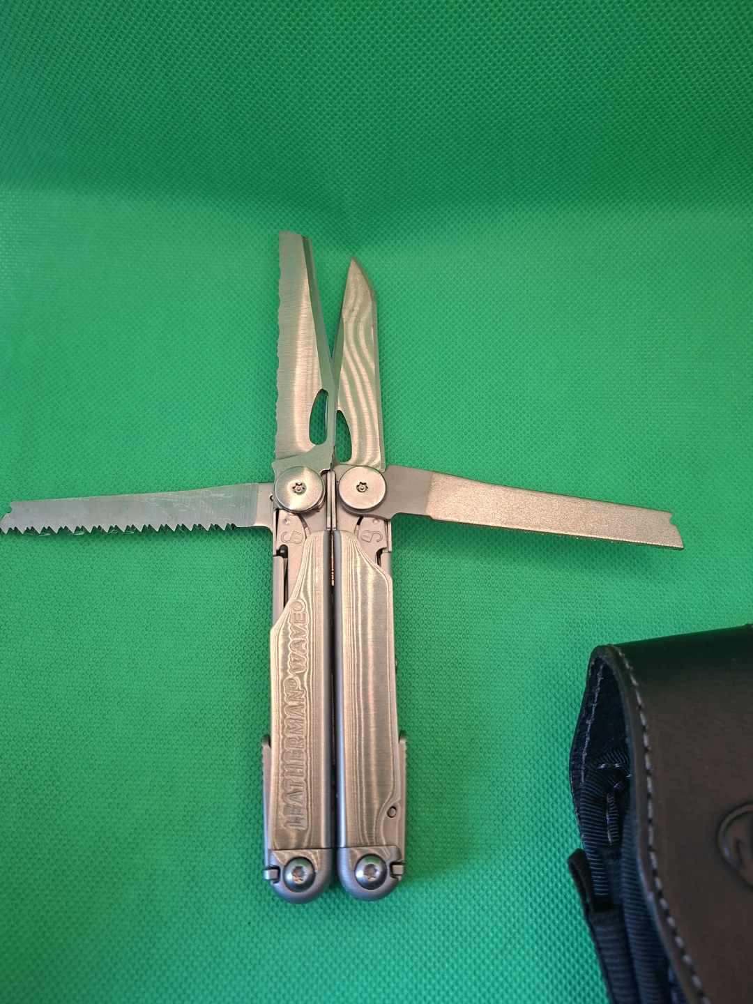 Leatherman Wave Multi-Tool Stainless with Leather Sheath - photo 4