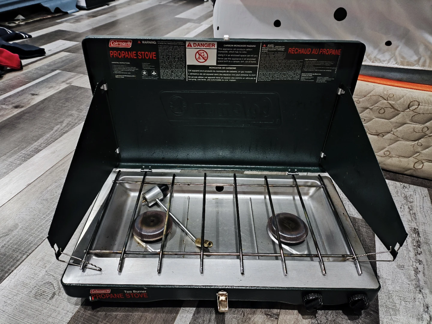 Coleman Two Burner Propane Stove - photo 2