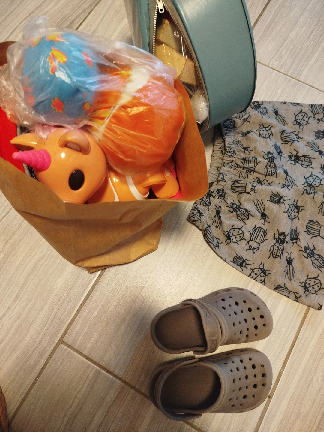 1-3 years clothes / shoes / bob skates - photo 4