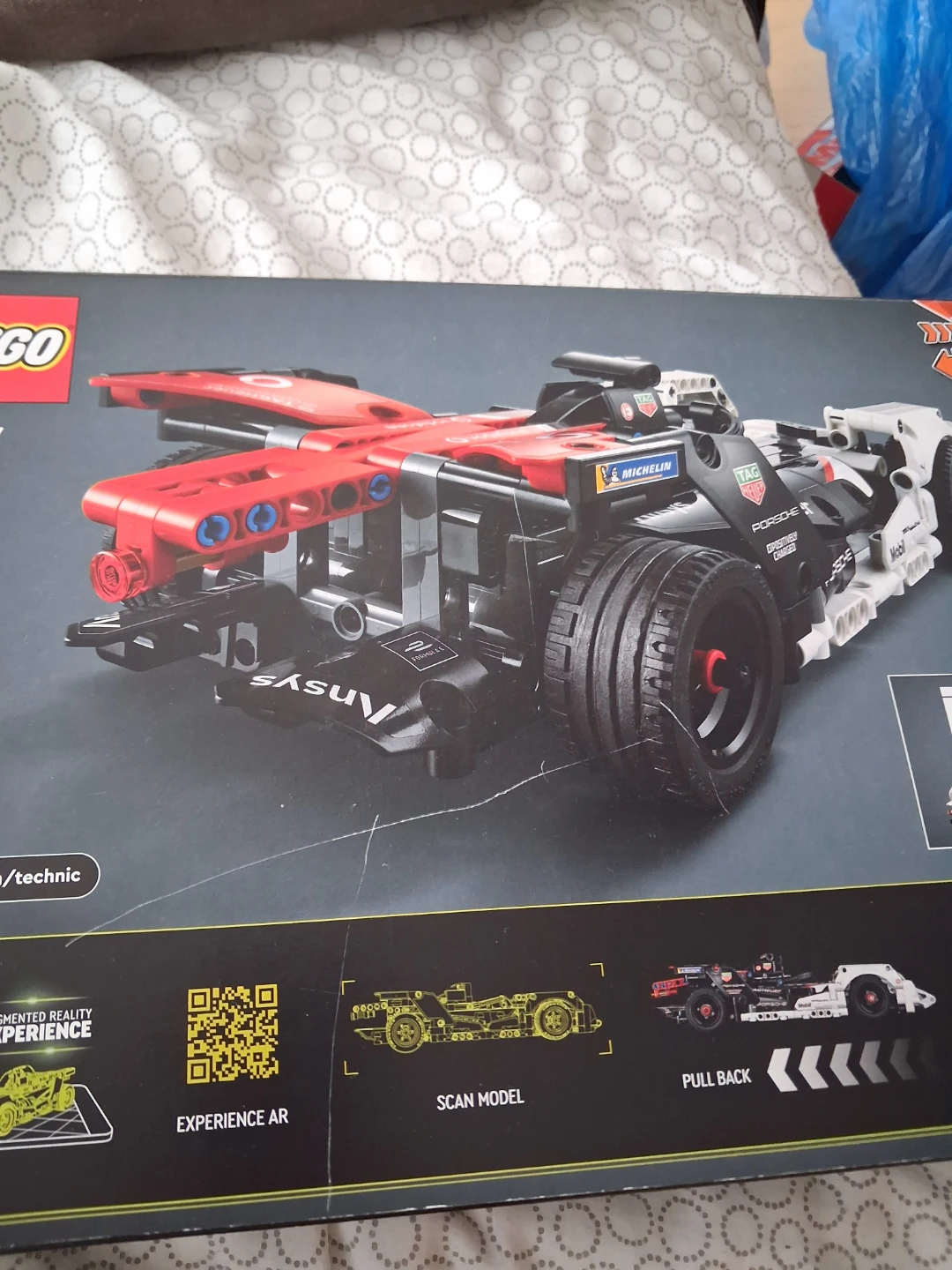 LEGO Technic Formula E Porsche 99X Electric - photo 2