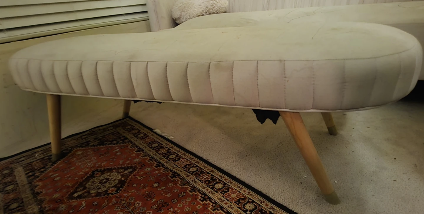 Pink bench FREE DELIVERY