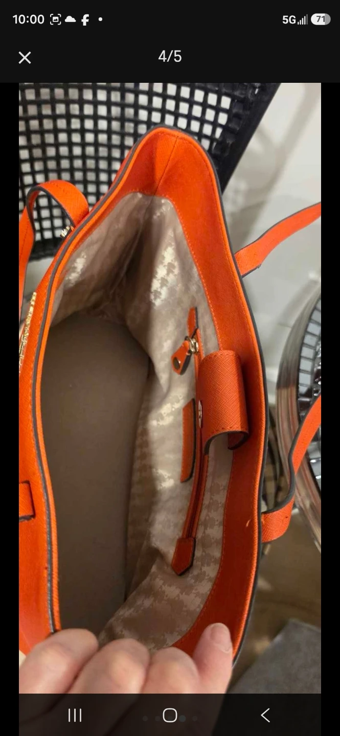 Tote/sachel like new used once by Karl Lakerfield - photo 2
