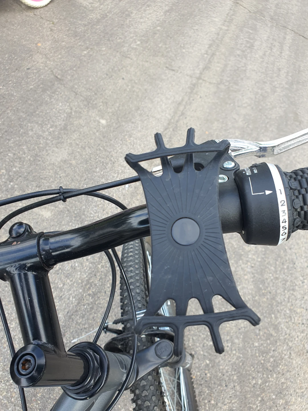 Supercycle Mountain Bike with Phone Mount - photo 4