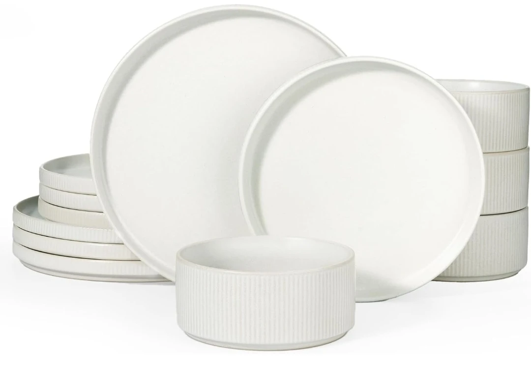 Richmount Star 12-Piece Stoneware Dinnerware Set