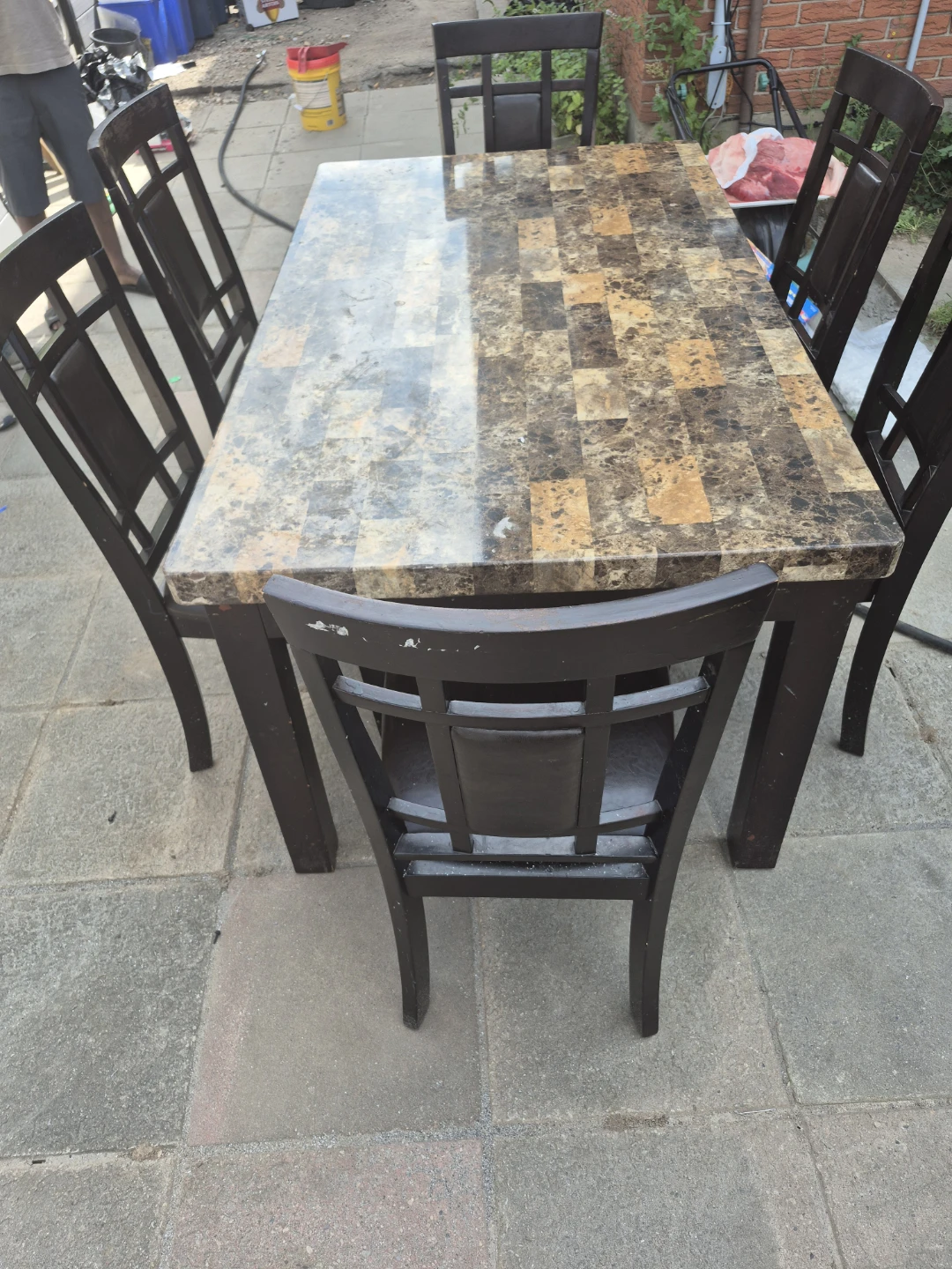 Dining table and 6 chairs set