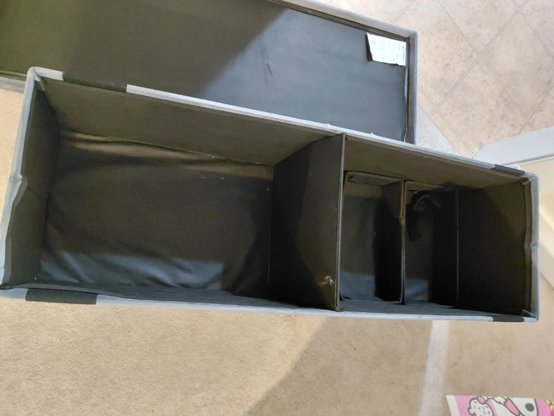 Free velvet storage ottoman - photo 2