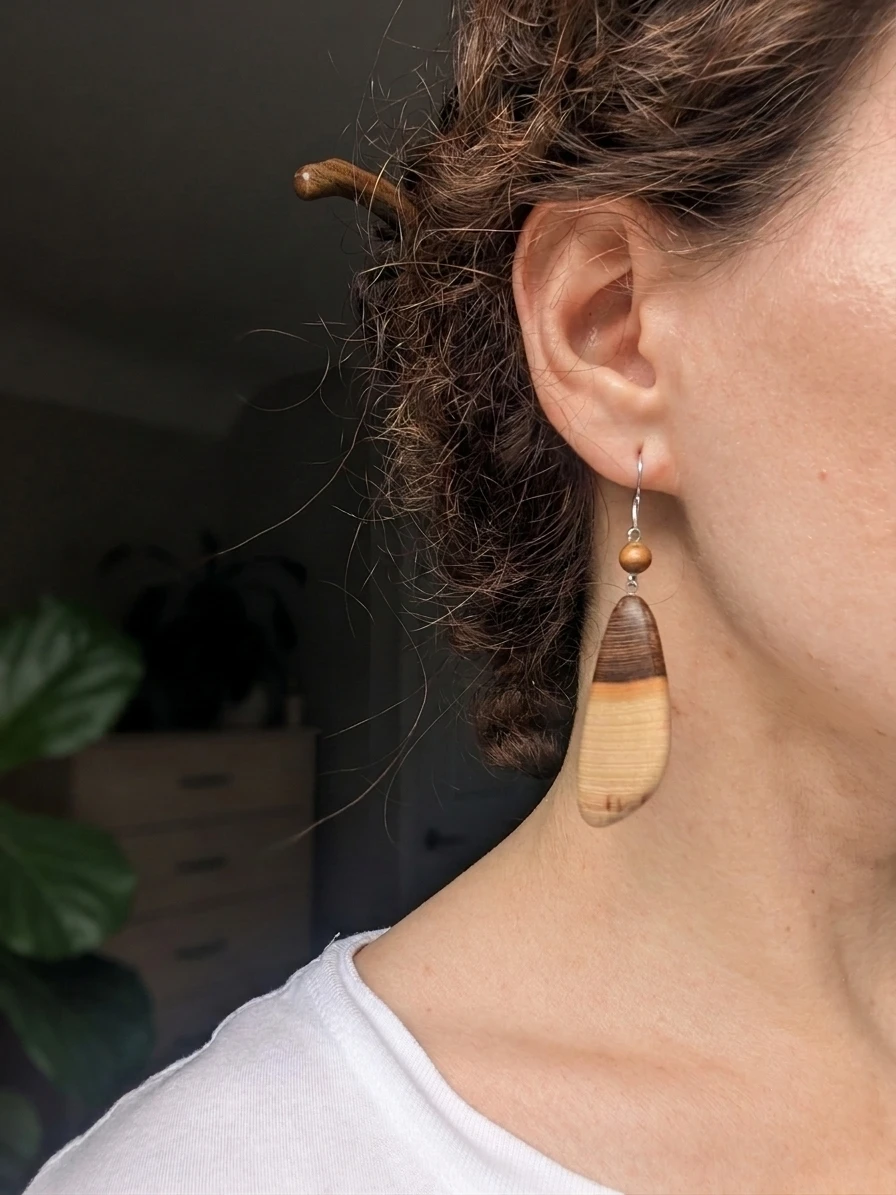 Handcrafted Wood & Alpaca Earrings - Takori - photo 2