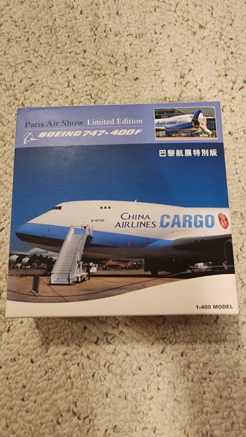 Boeing 747-400F China Airlines Paris Air Show Model