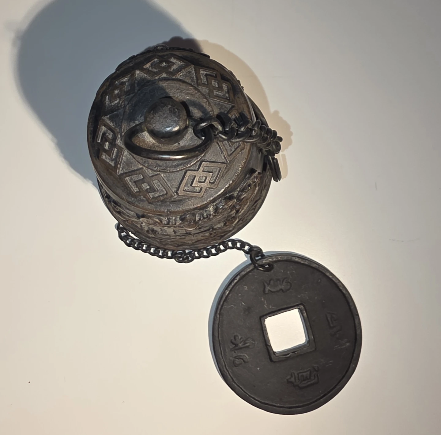 Vintage Antique Black Chinese Oriental Ceremonial Bell - photo 2