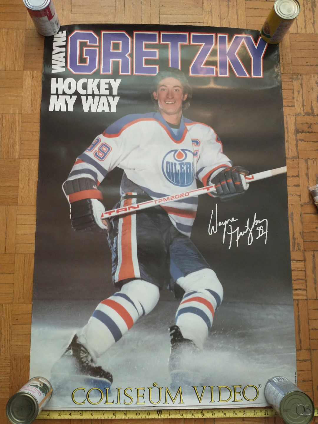 Huge 1980s Vintage Wayne Gretzky Hockey My Way 25 x 38" Poster - photo 3