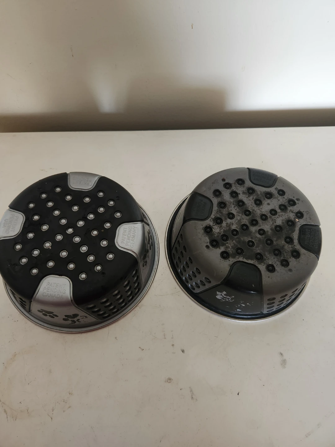 Two Stainless Steel Pet Bowls♻️ freerecycle - photo 2