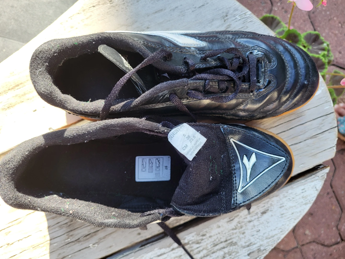 Diadora indoor soccer shoes black 🏈 - photo 5