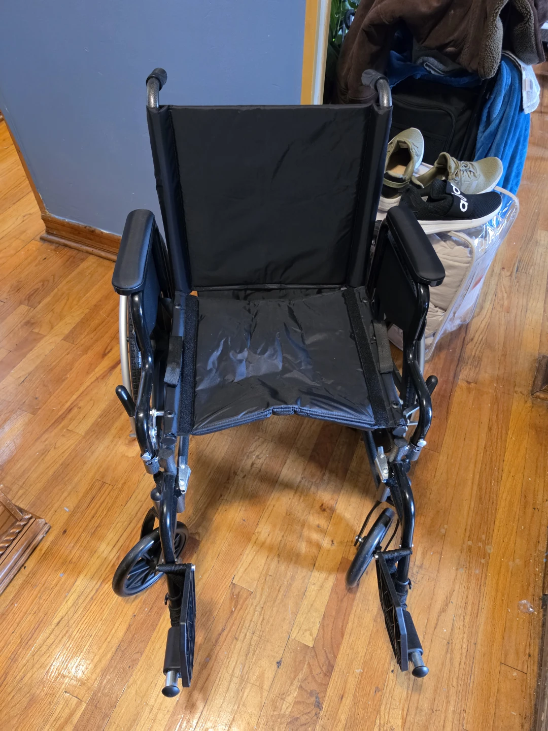 Drive Medical Wheelchair - photo 2
