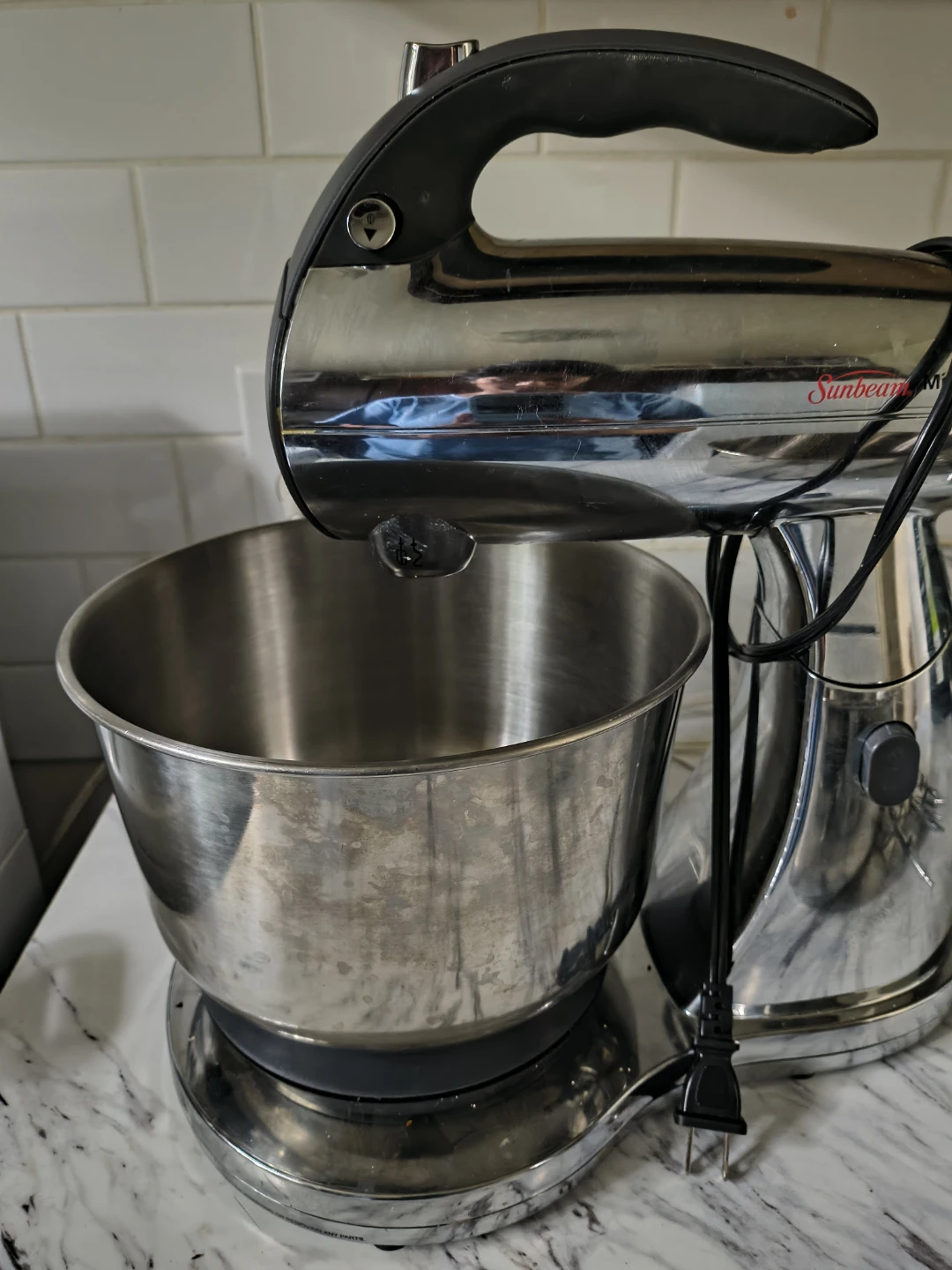 Sunbeam Mixmaster Stand Mixer - photo 3