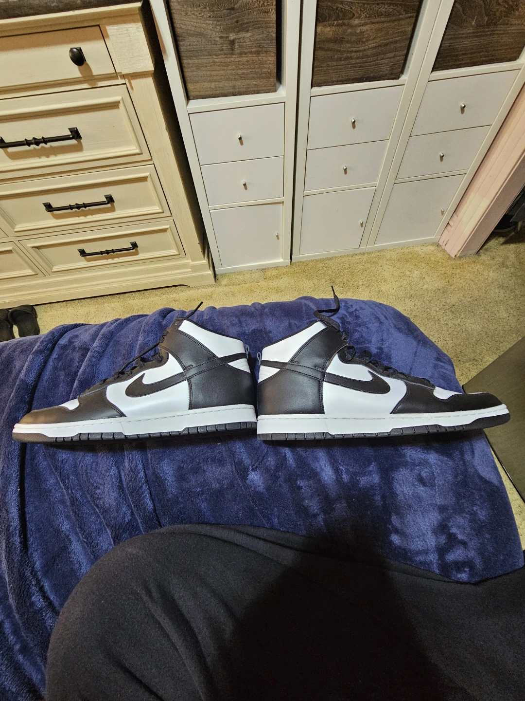 Nike Dunk High Retro "Panda"