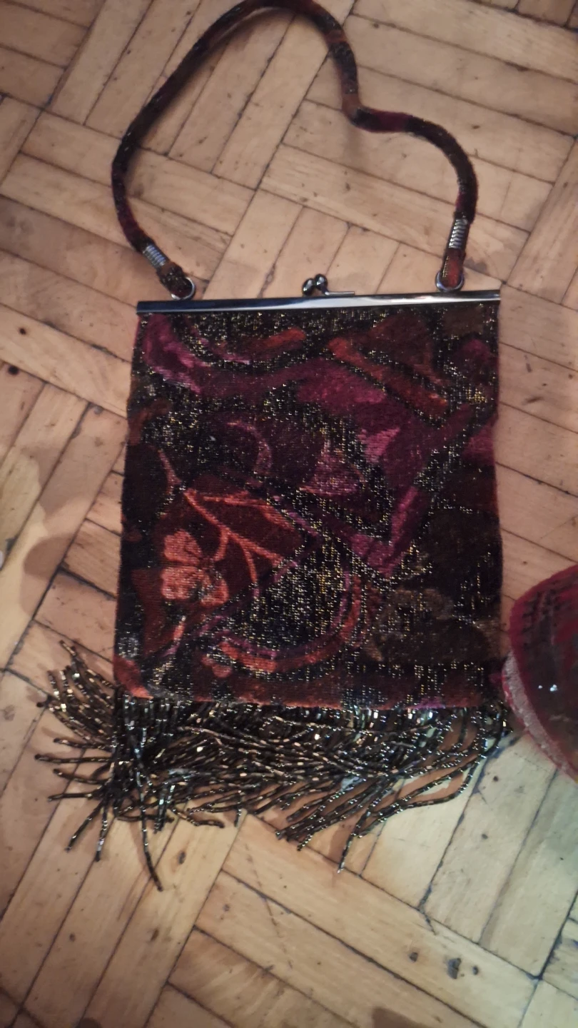 Jeanne Lottie Velvet Beaded Handbag - photo 3