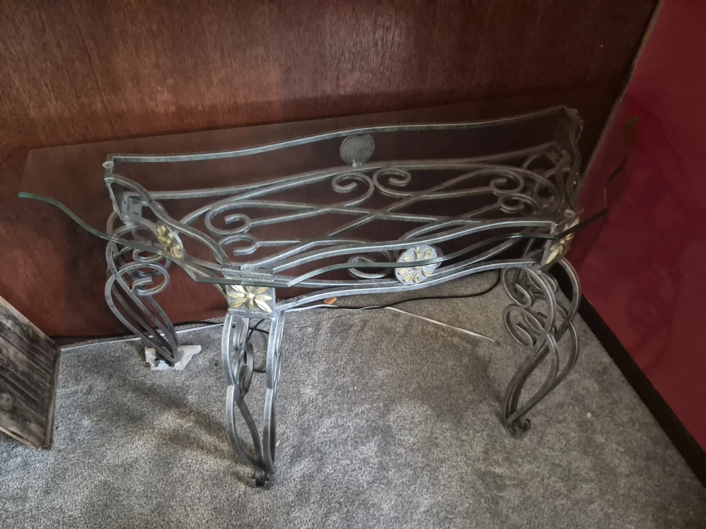 Ornate Metal Plant Stand - photo 2