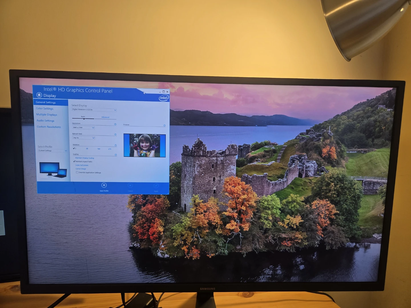 Samsung 32-inch 4K UHD Monitor - photo 4