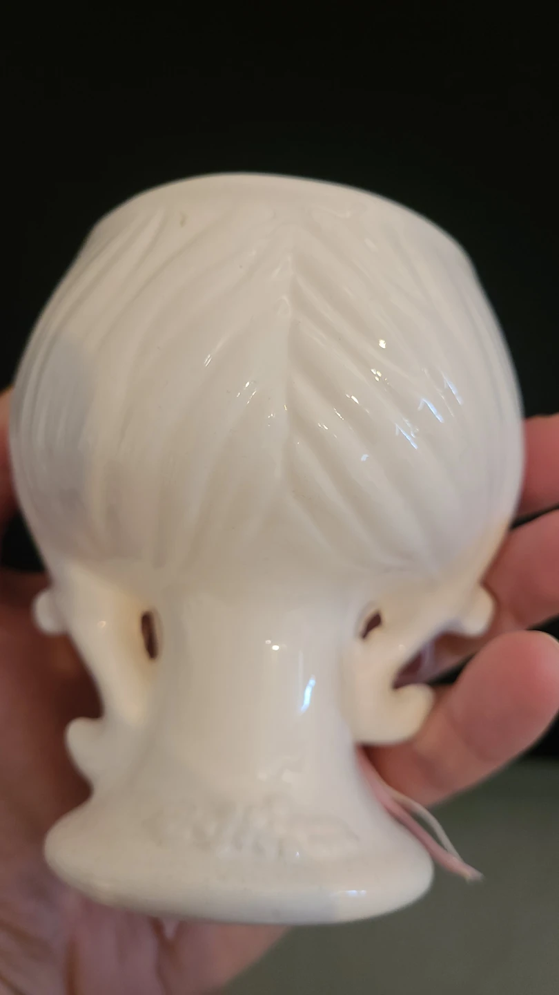 Vintage Ceramic Girl Planter - photo 3