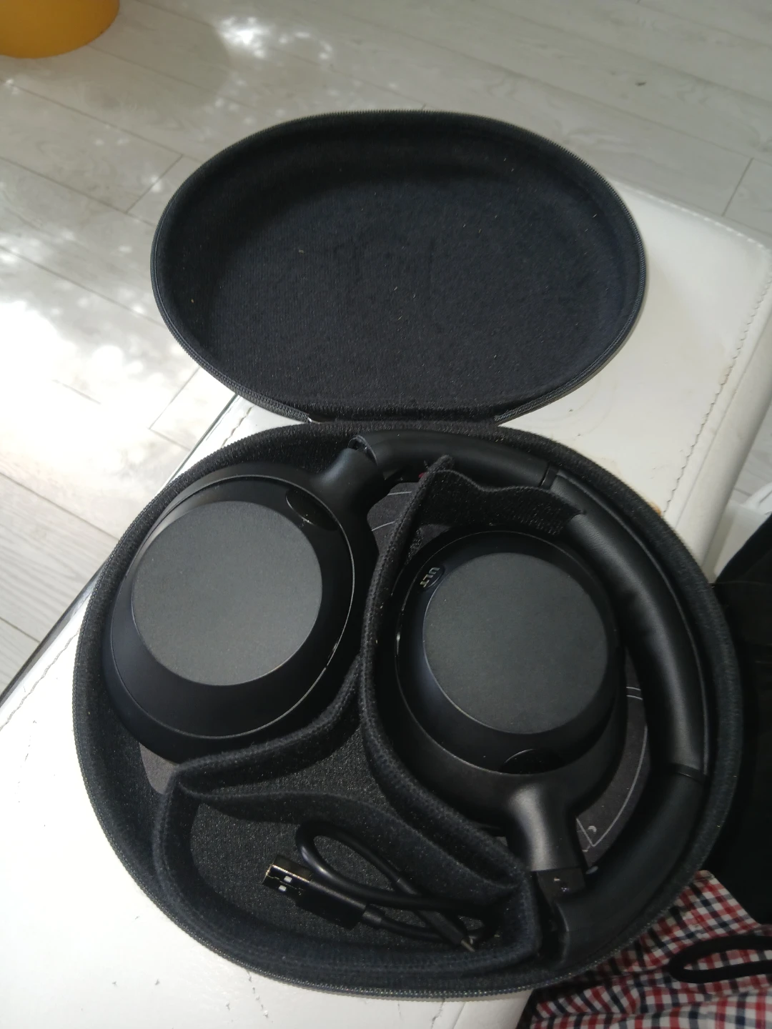 Sony ULT Wear Wireless Headphones - photo 4