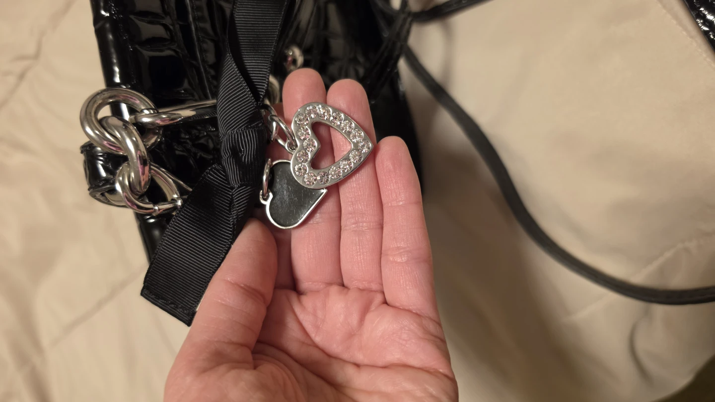 Guess RetroCroc Black Heart Bag - Y2K Vintage - photo 2