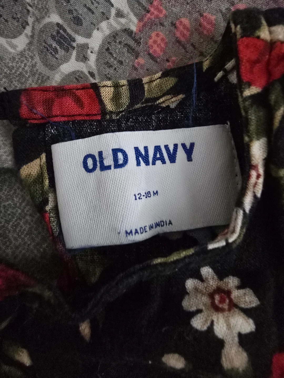 Old Navy Floral Long Sleeve Top 12-18M - photo 2