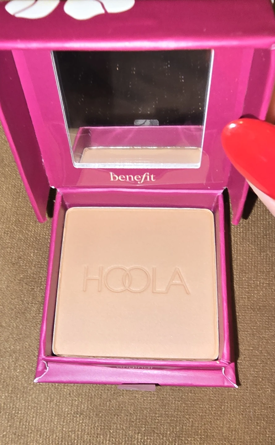 Benefit Hoola Original Bronzing Powder