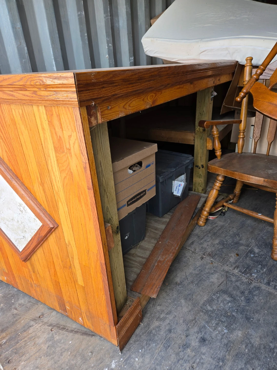 Bar table