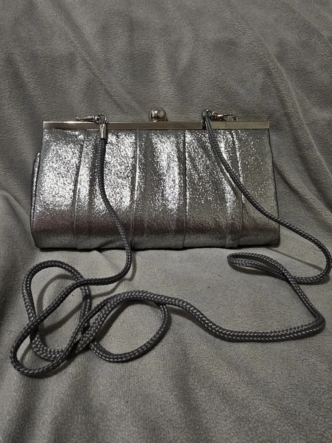 Fioni Night Silver Clutch