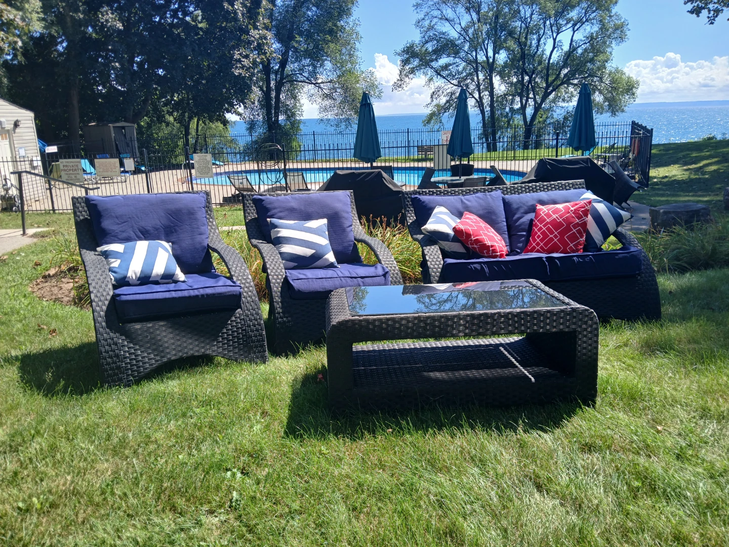 Outdoor Wicker Patio Furniture Set with Cushions