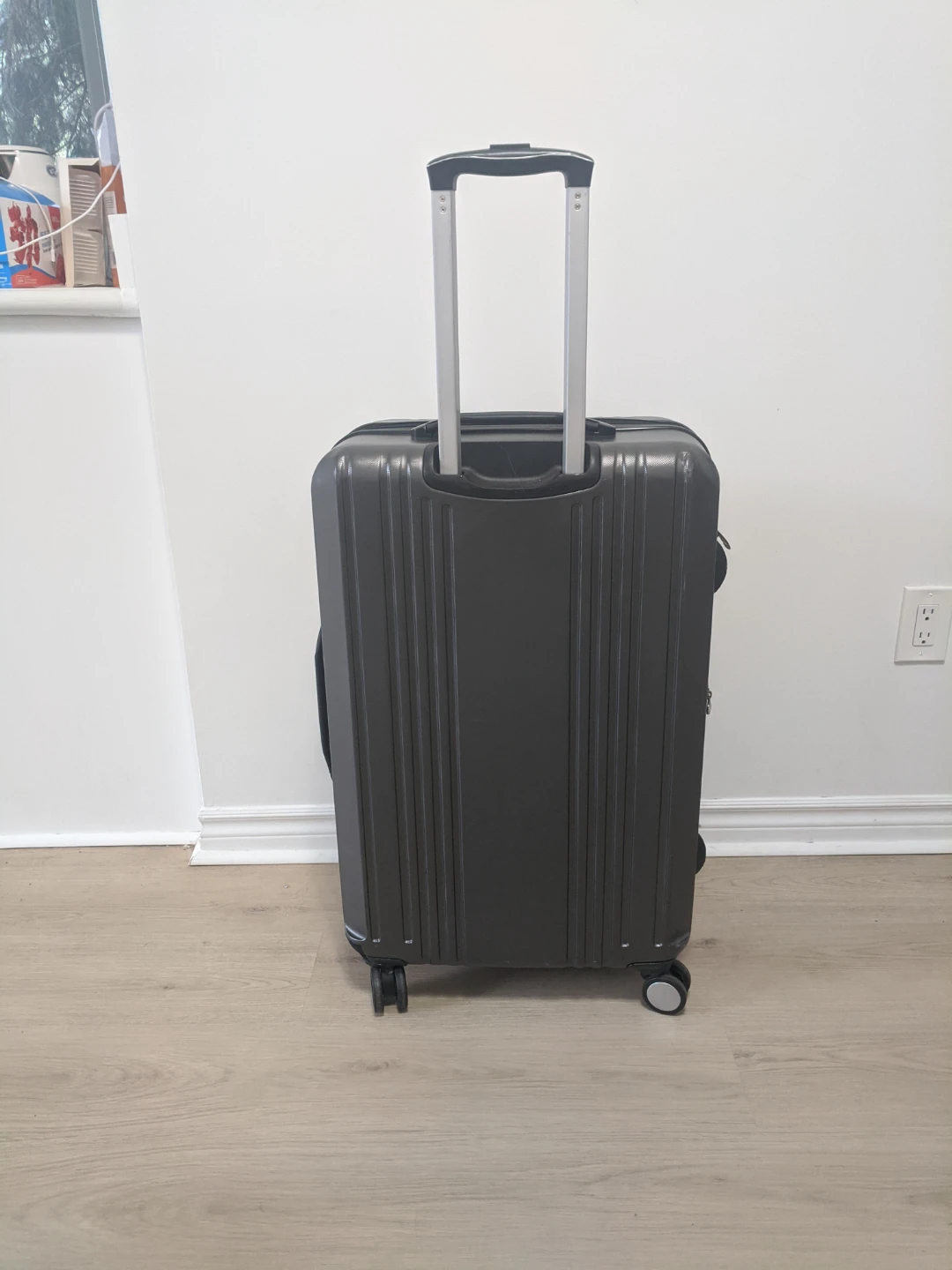 Cosmo Hardside Spinner Luggage - photo 3