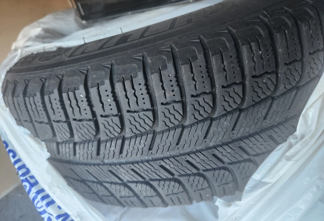 Michelin X-Ice 195/65R15 Winter Tire with Steel Rim - photo 2