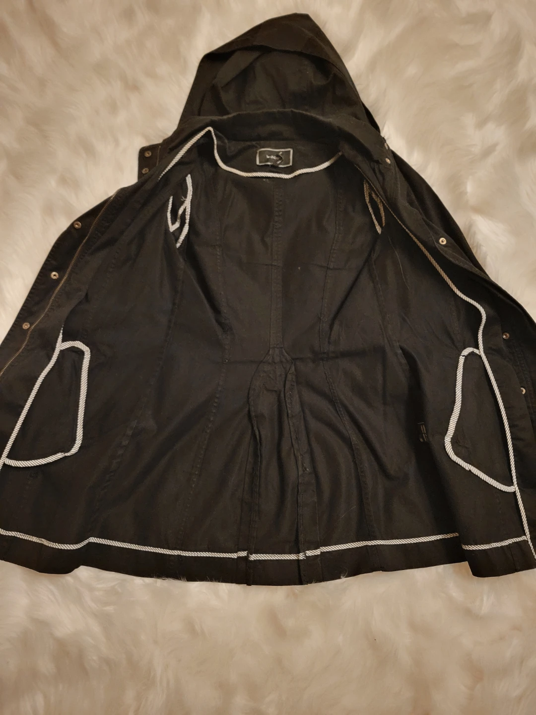XS Le Château Black Hooded mini trench coat - photo 3