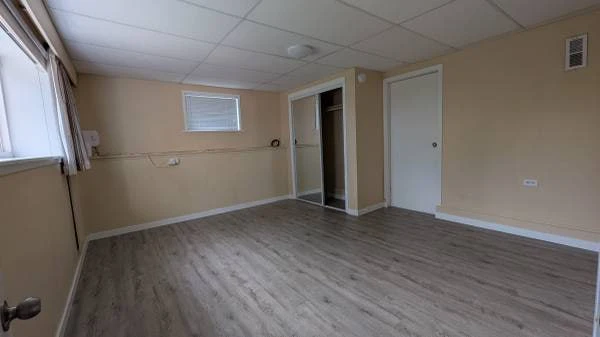 large basement room for rent - photo 2