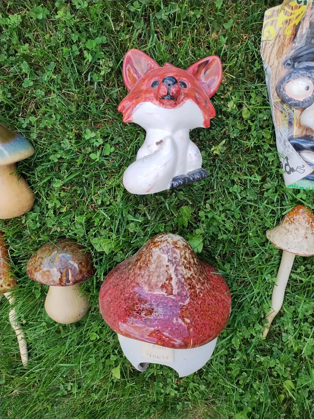 Lawn ornaments