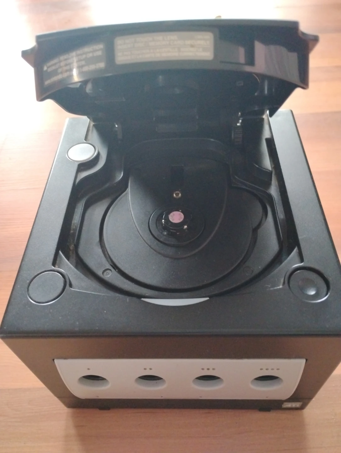 Nintendo GameCube Console - photo 2