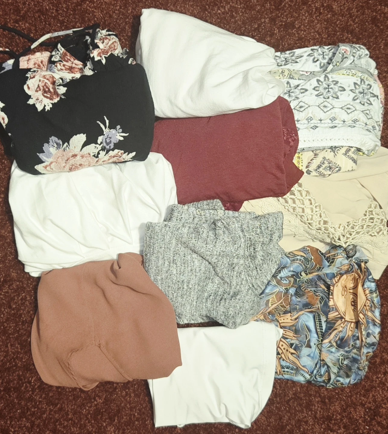 Assorted Women's Clothing Bundle - photo 3