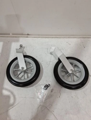 Thule Strolling Kit- NEW CONDITION
