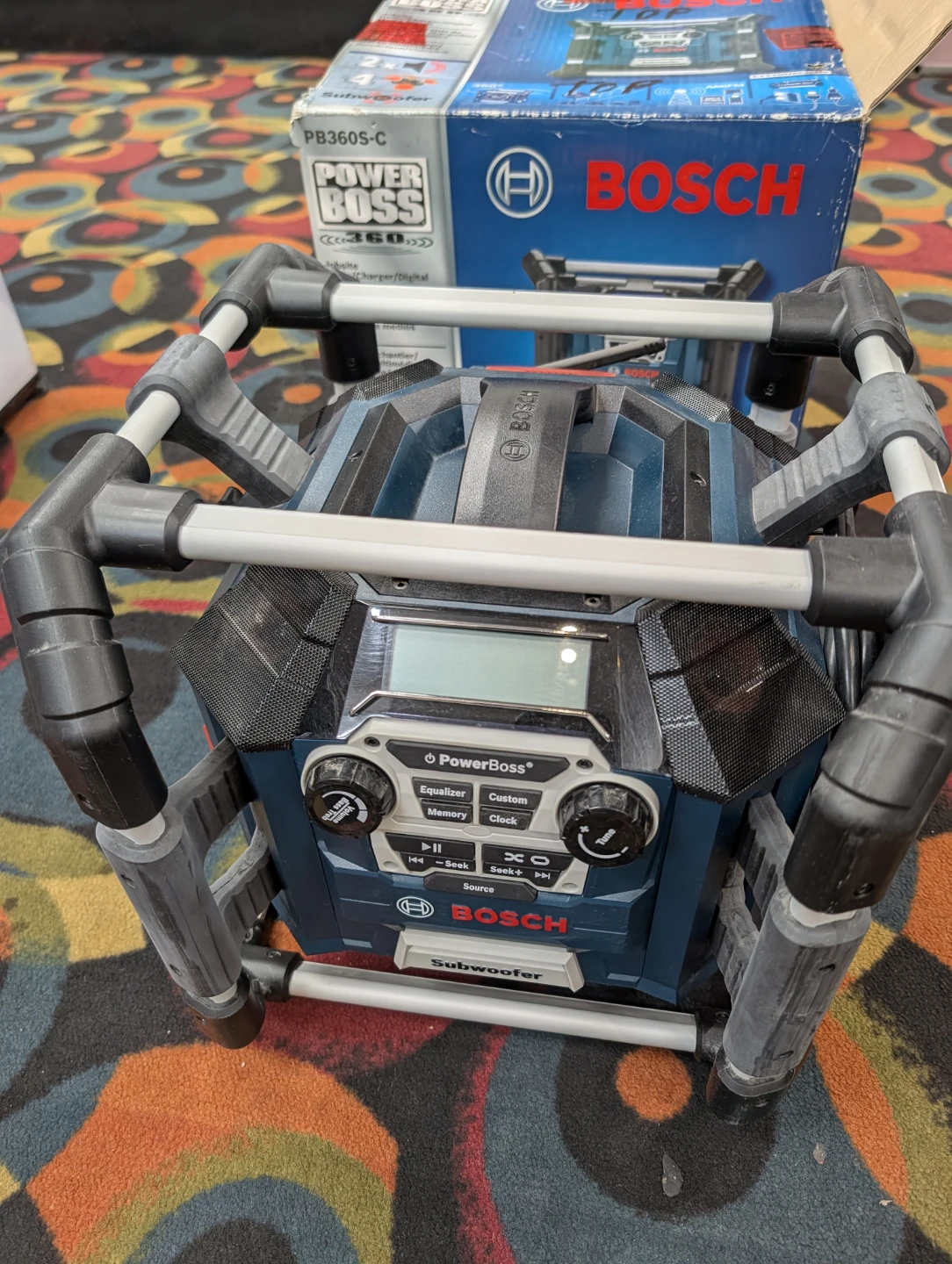 Bosch PowerBox 360 Jobsite Radio Charger PB360S-C - photo 2