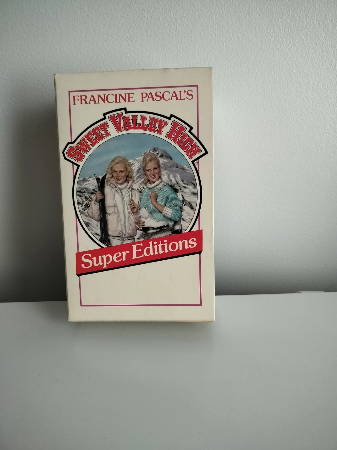 Sweet Valley High Box set 4 books - photo 2