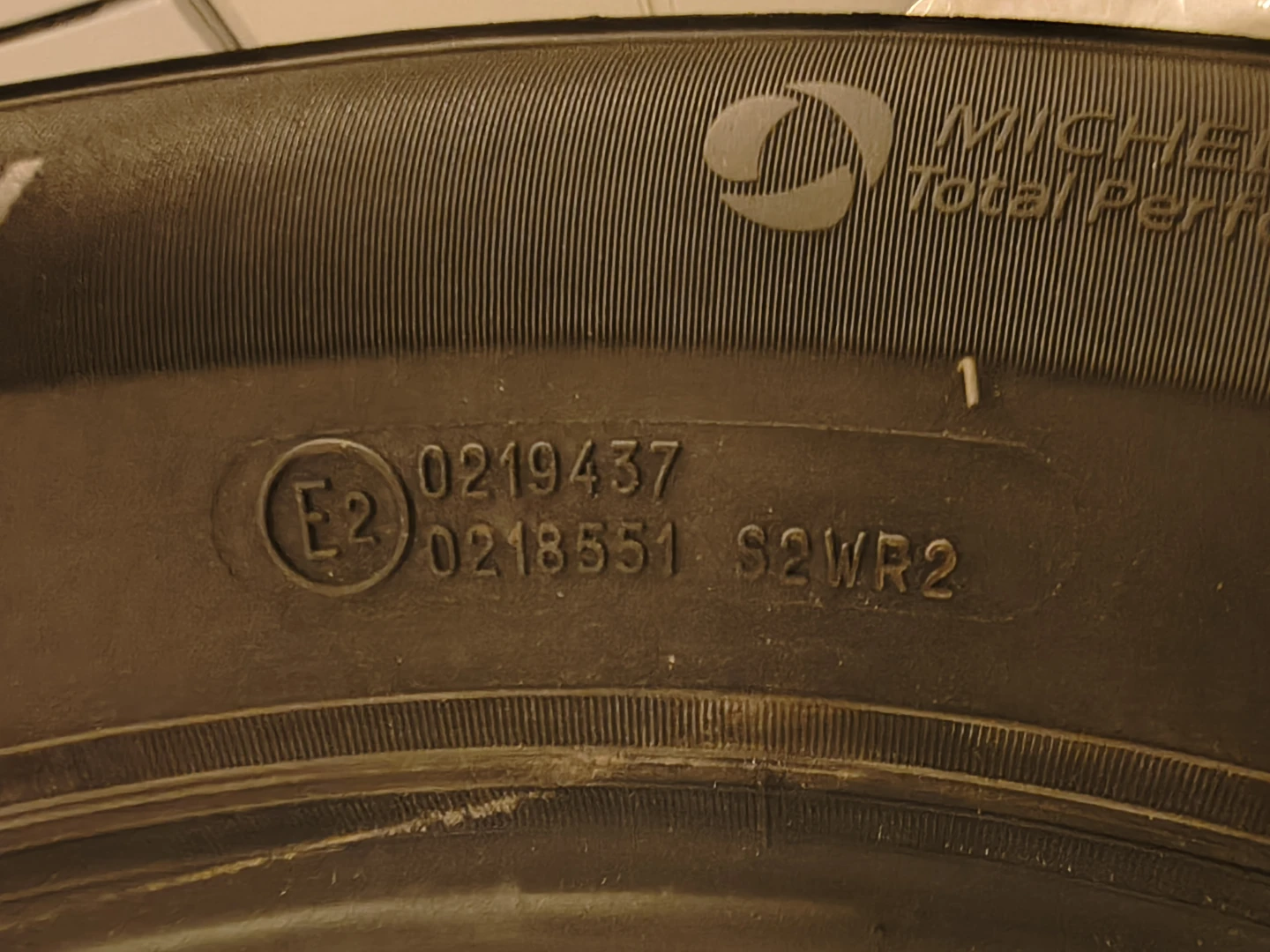 Michelin 205/60 R16 Tire - photo 3