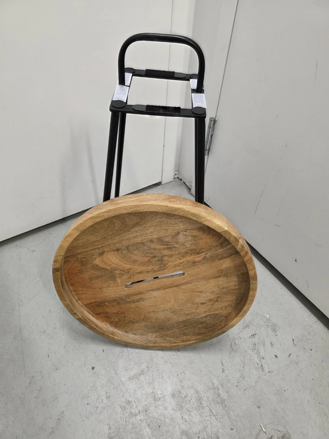 Round Wood Tray Side Table - photo 2