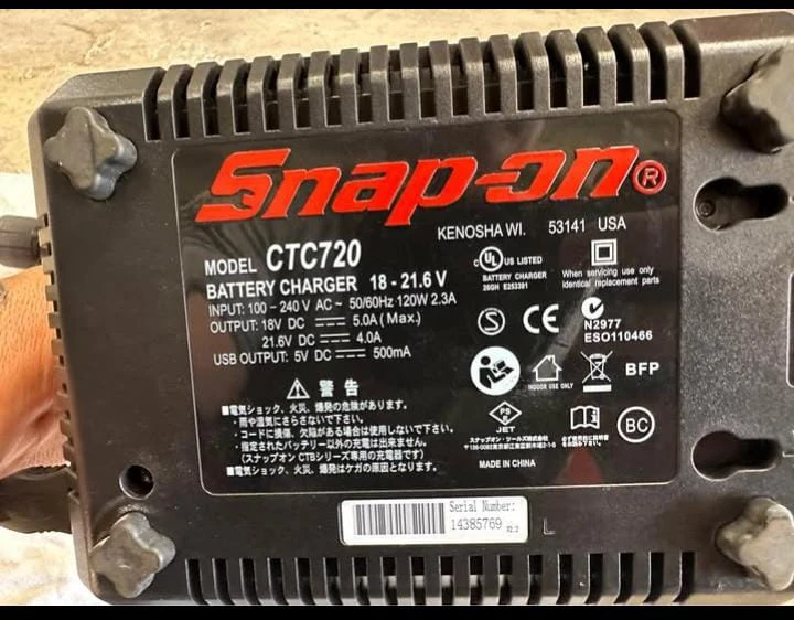 Snap-on 18V Cordless Tool Set - Impact Wrenches & Hammer Drill - photo 4
