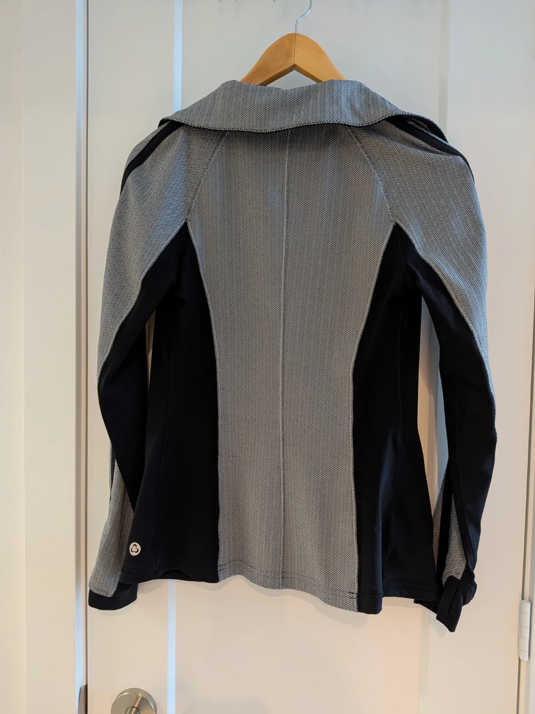 TITIKA Herringbone Zip-Up Jacket - photo 2