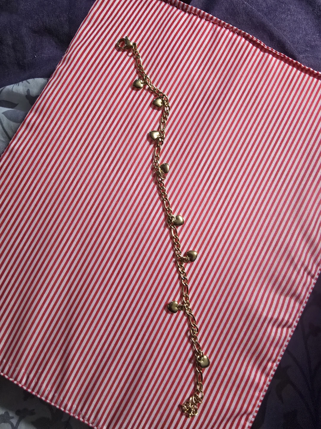 Gold-tone heart charm bracelet - photo 3